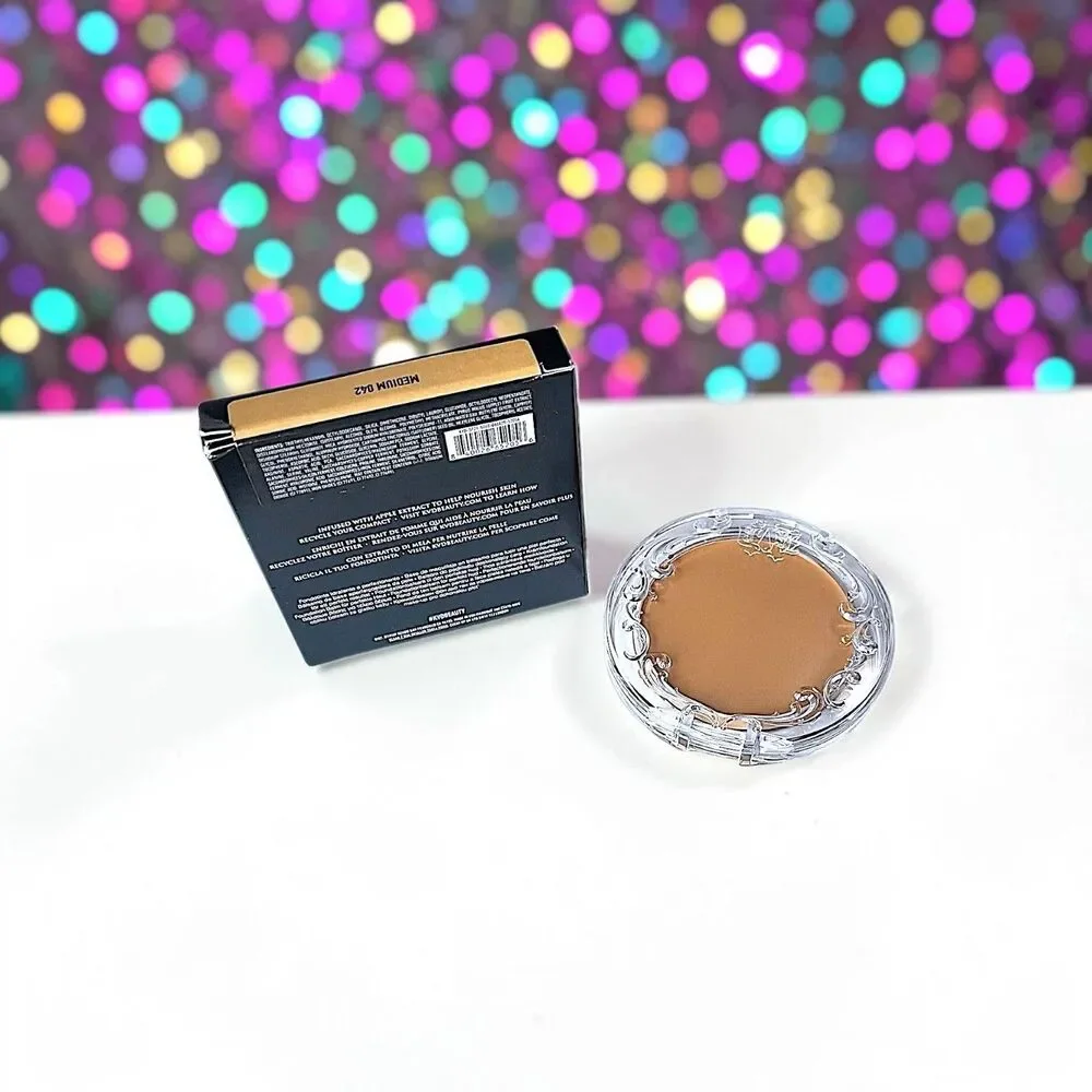 Kat Von D KVD Good Apple Skin-Perfecting Foundation Balm in Medium 042 .35oz NIB